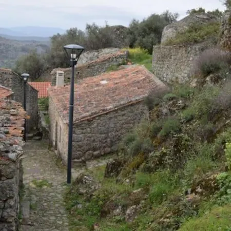 Stairway To Castle- 蒙桑图